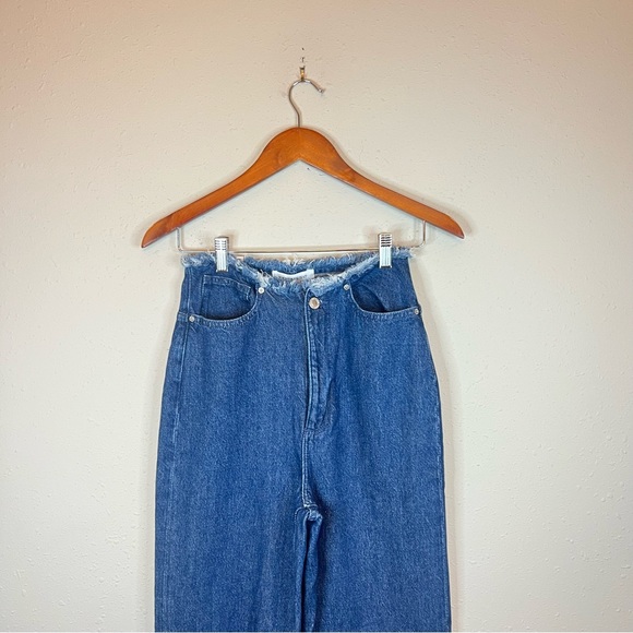 We Wore What Hi Rise Frayed Waistband Straight Women’s Indigo Jeans Sz 24 NWT - Picture 6 of 15
